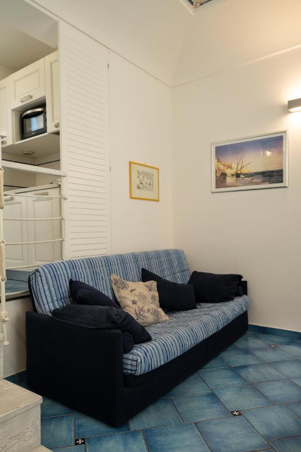 Ferienwohnung Scirocco - Amazing Flat With Terrace In The Center Amalfi Exterior foto