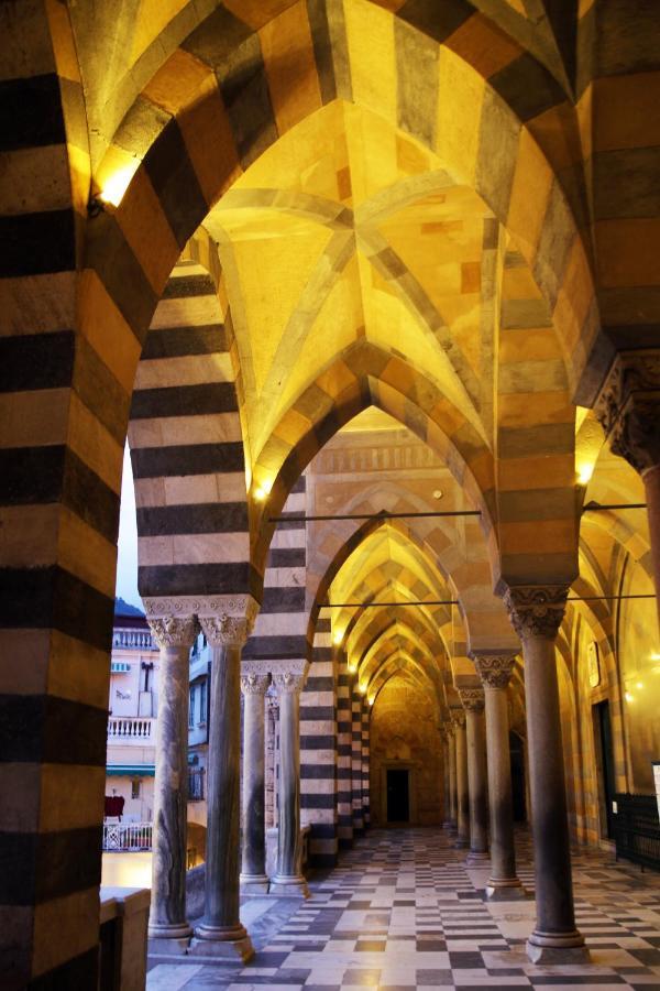 Ferienwohnung Scirocco - Amazing Flat With Terrace In The Center Amalfi Exterior foto