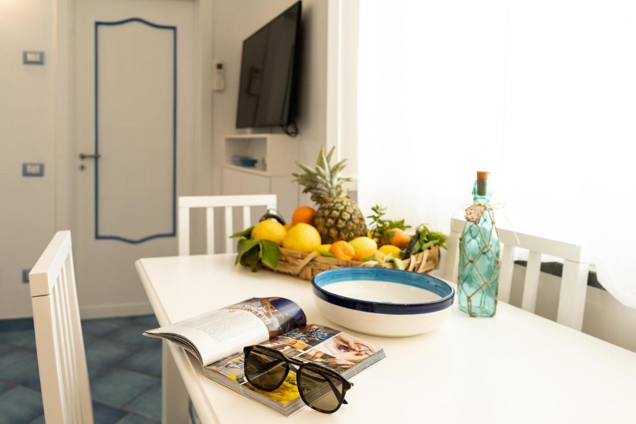 Ferienwohnung Scirocco - Amazing Flat With Terrace In The Center Amalfi Exterior foto