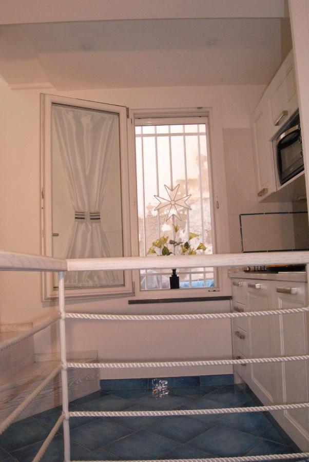 Ferienwohnung Scirocco - Amazing Flat With Terrace In The Center Amalfi Exterior foto