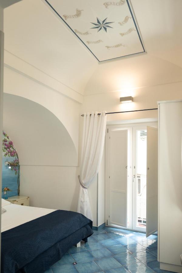 Ferienwohnung Scirocco - Amazing Flat With Terrace In The Center Amalfi Exterior foto