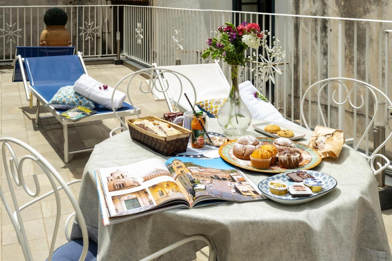 Ferienwohnung Scirocco - Amazing Flat With Terrace In The Center Amalfi Exterior foto